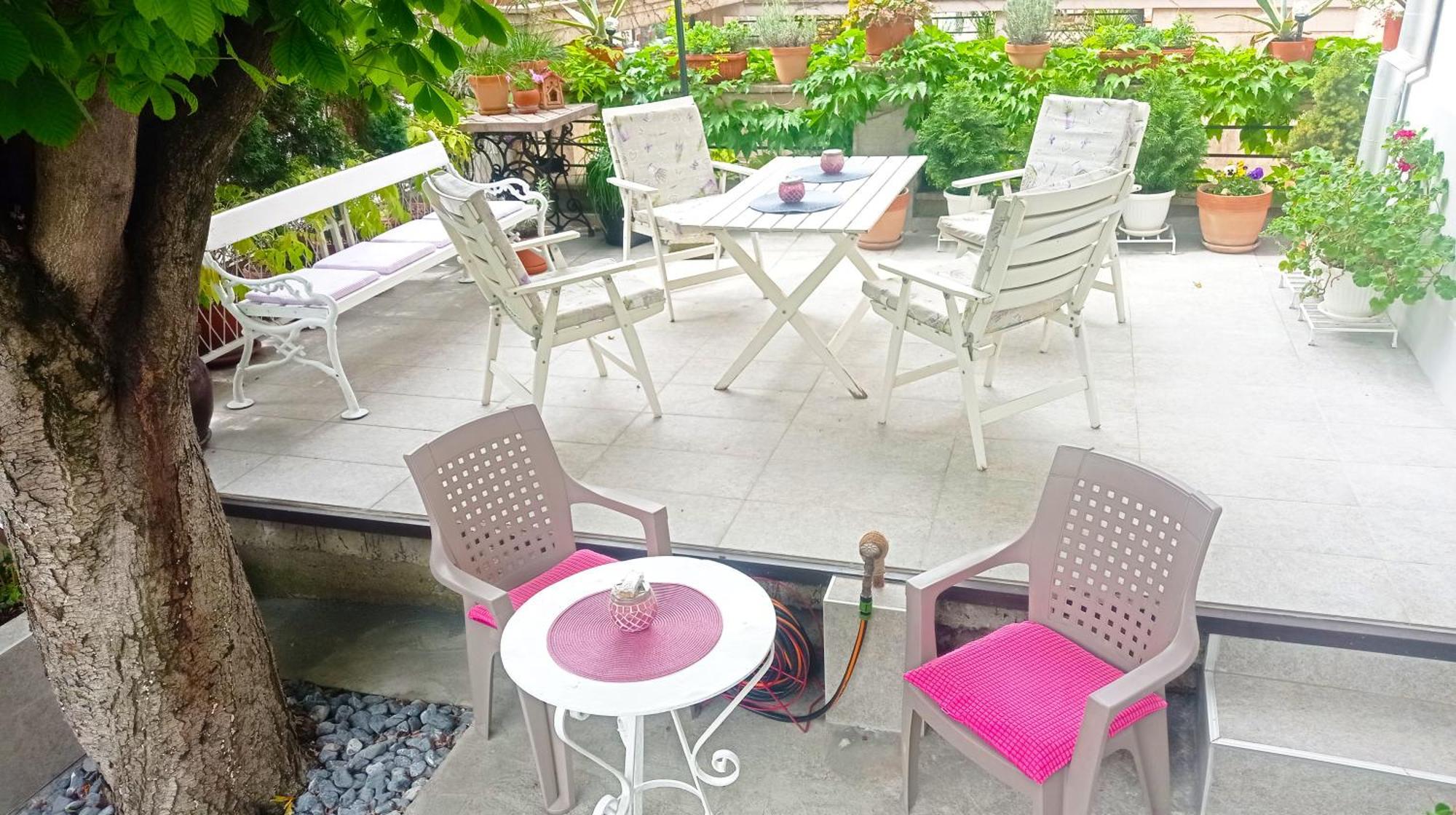 Belgrade Apartment Happy Garden Exteriör bild